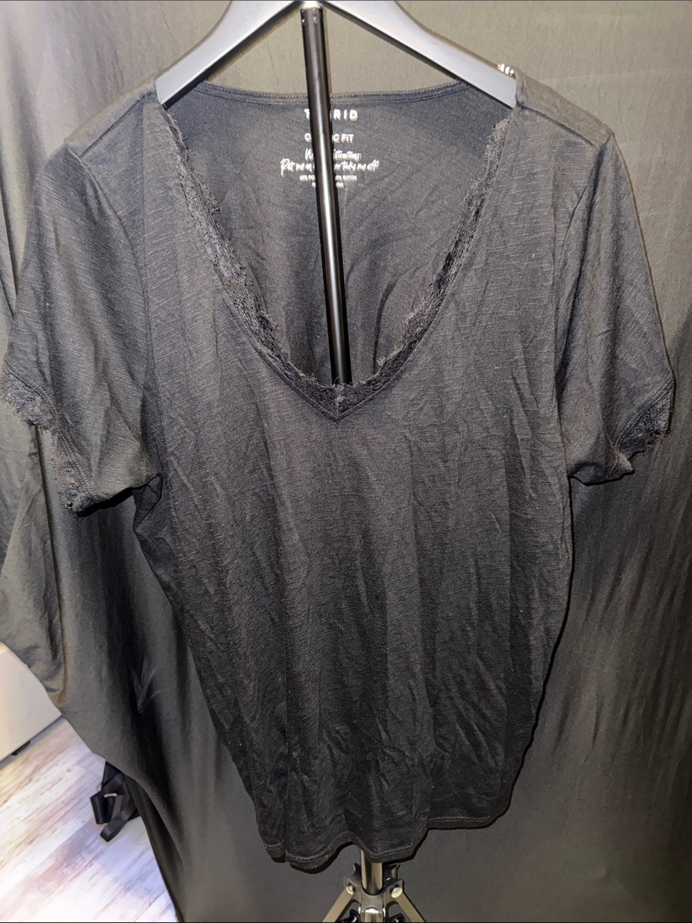 torrid Black Short Sleeve Classic Fit Tee